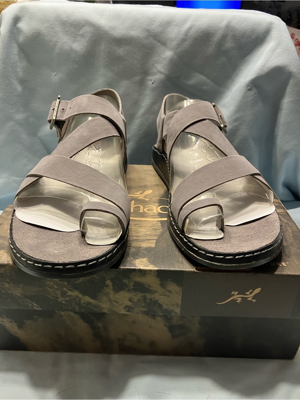 Chaco Women's Gray Suede Crisscross Strap Sandals - Picture 11 of 13